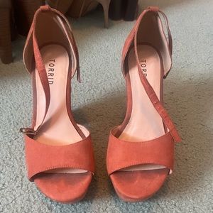 4H cognac block, heel torrid, size 7 wide